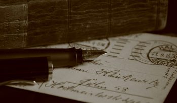 black pen on types of wills for expats